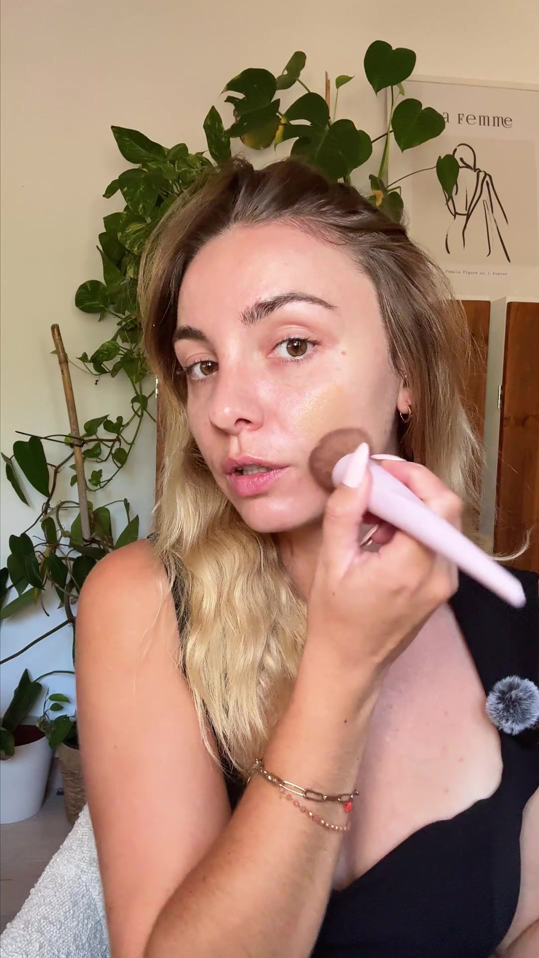 Vidéo UGC de Morgane : Routine peau de rentrée après l'été, Vidéo TikTok : routine soin du visage