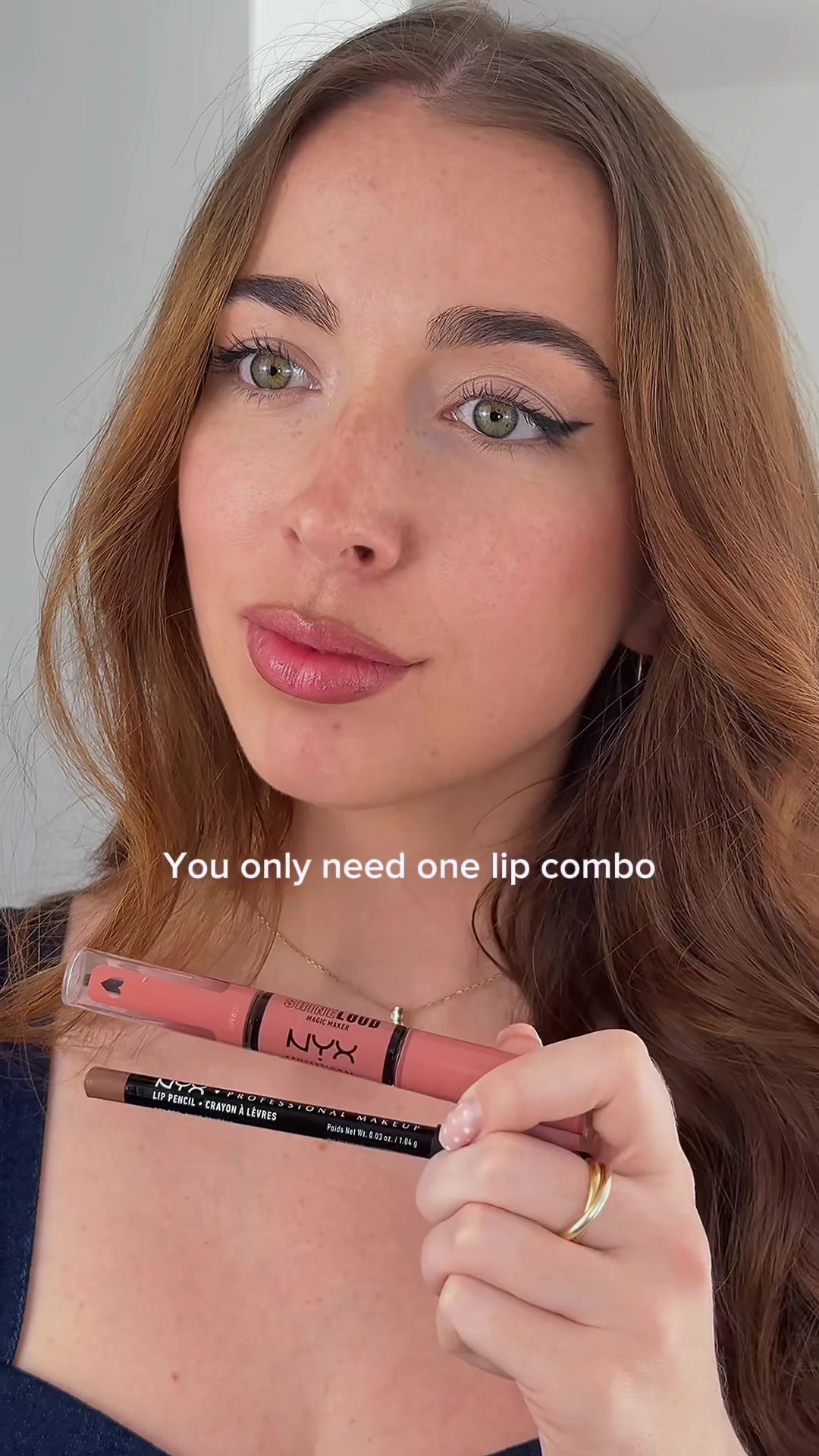 Vidéo UGC de Jade : Combo lèvres longue tenue, Vidéo TikTok : démonstration crayon et rouge à lèvres