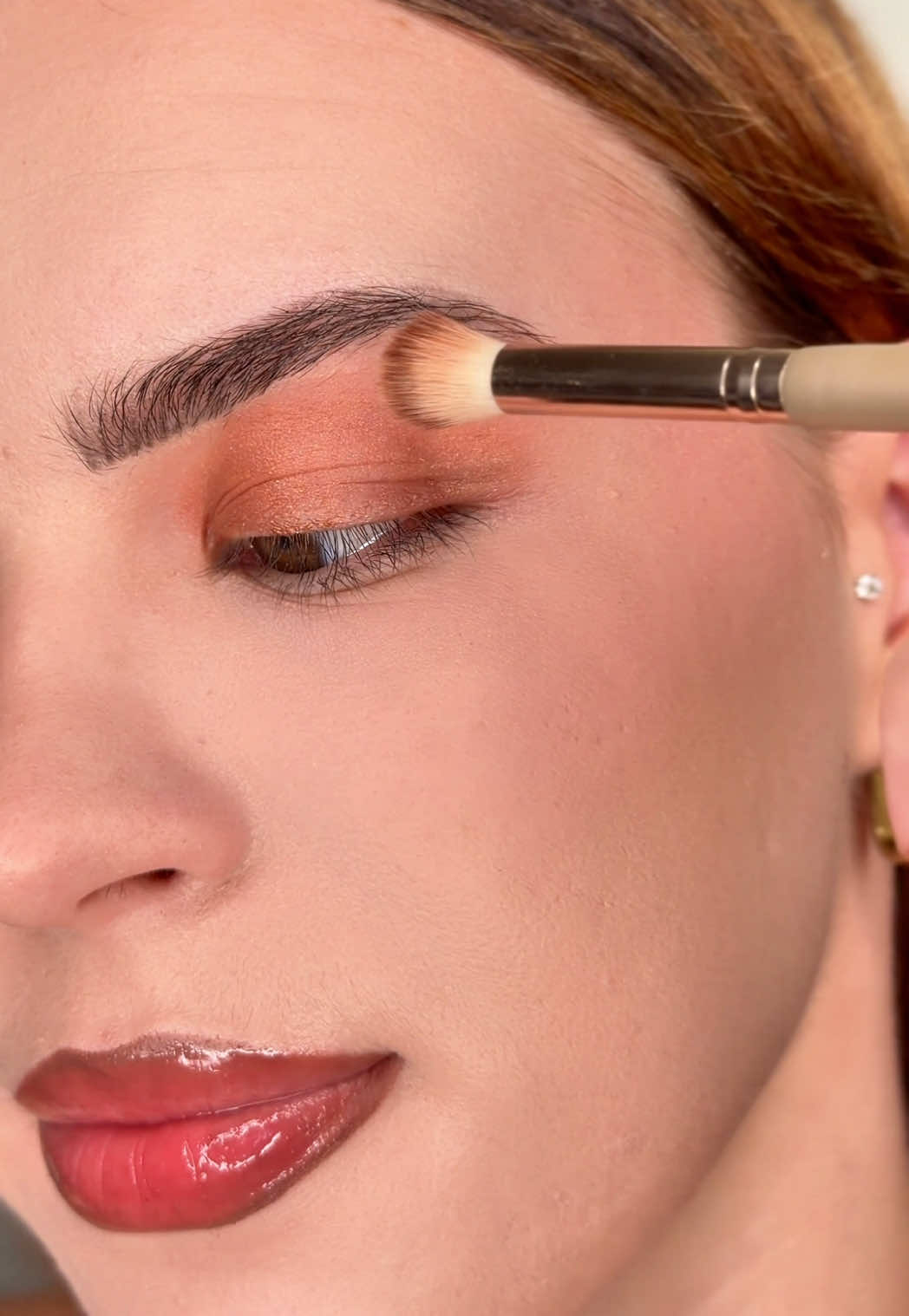 Vidéo UGC de Romane : Teintes pour les yeux, Vidéo TikTok : présentation de cinq teintes pour les paupières