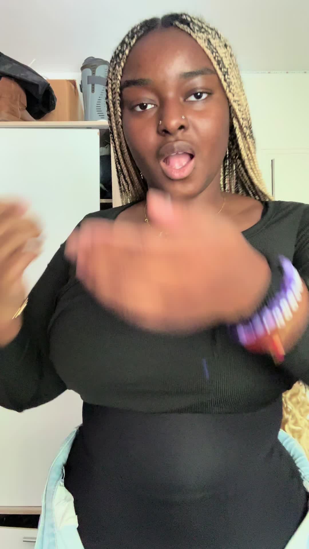 Vidéo UGC de Berthe : Body gainant, Vidéo TikTok : essayage avant/après d'un body