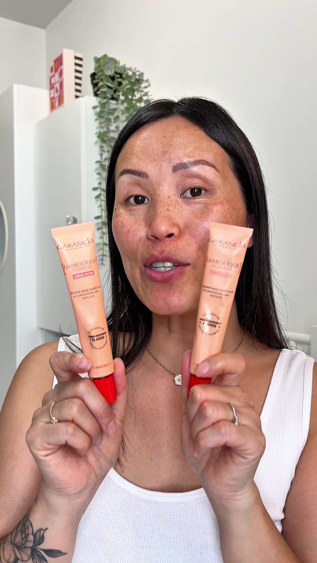 Vidéo UGC de Aline : Soin visage à la tomate, Vidéo TikTok : routine skincare avec un nouveau soin