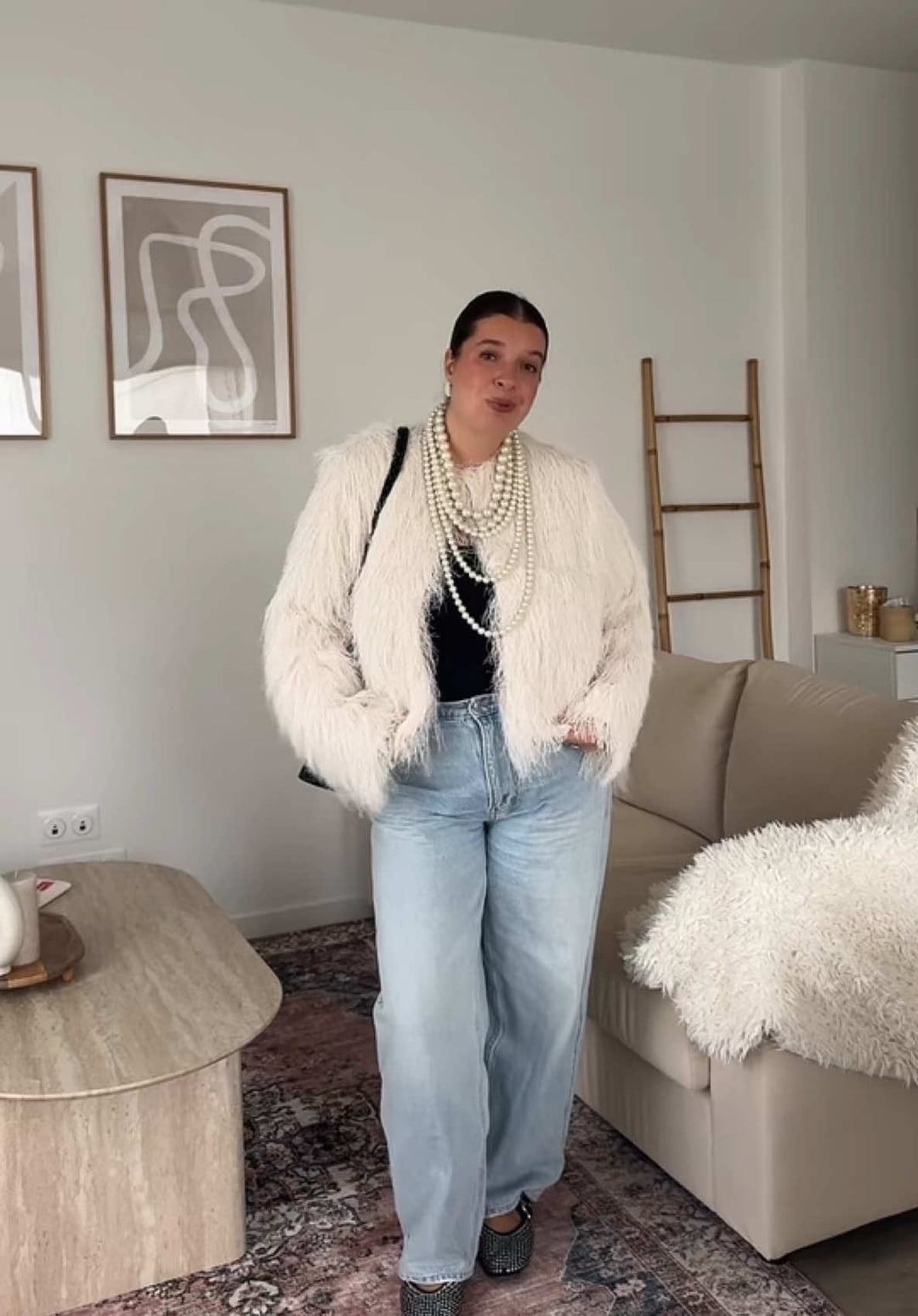 Vidéo UGC de Maëlle : Tenue du soir, Vidéo TikTok : look de soirée présenté et commenté